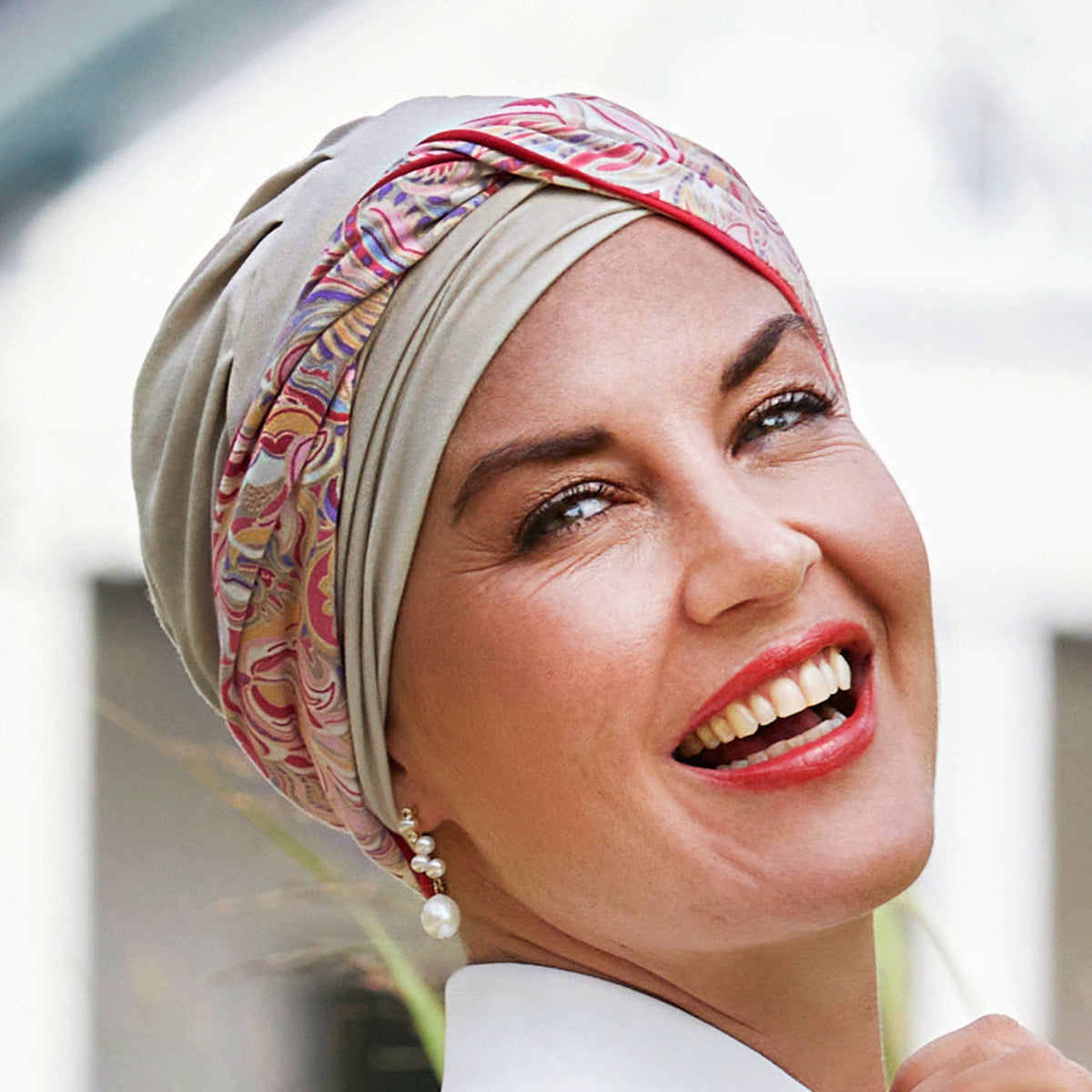 HocShakti Turban - with Printed Headband 0916 Oyster w/Energetic Flowers