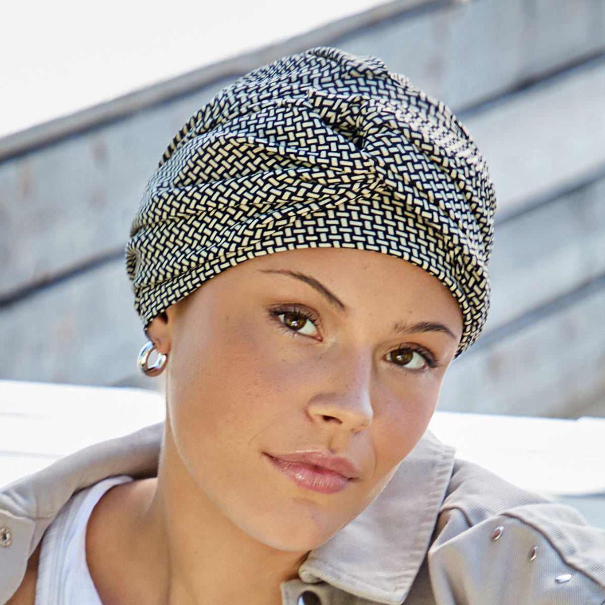 HocAlva - V Turban 4098 Graphic Braids