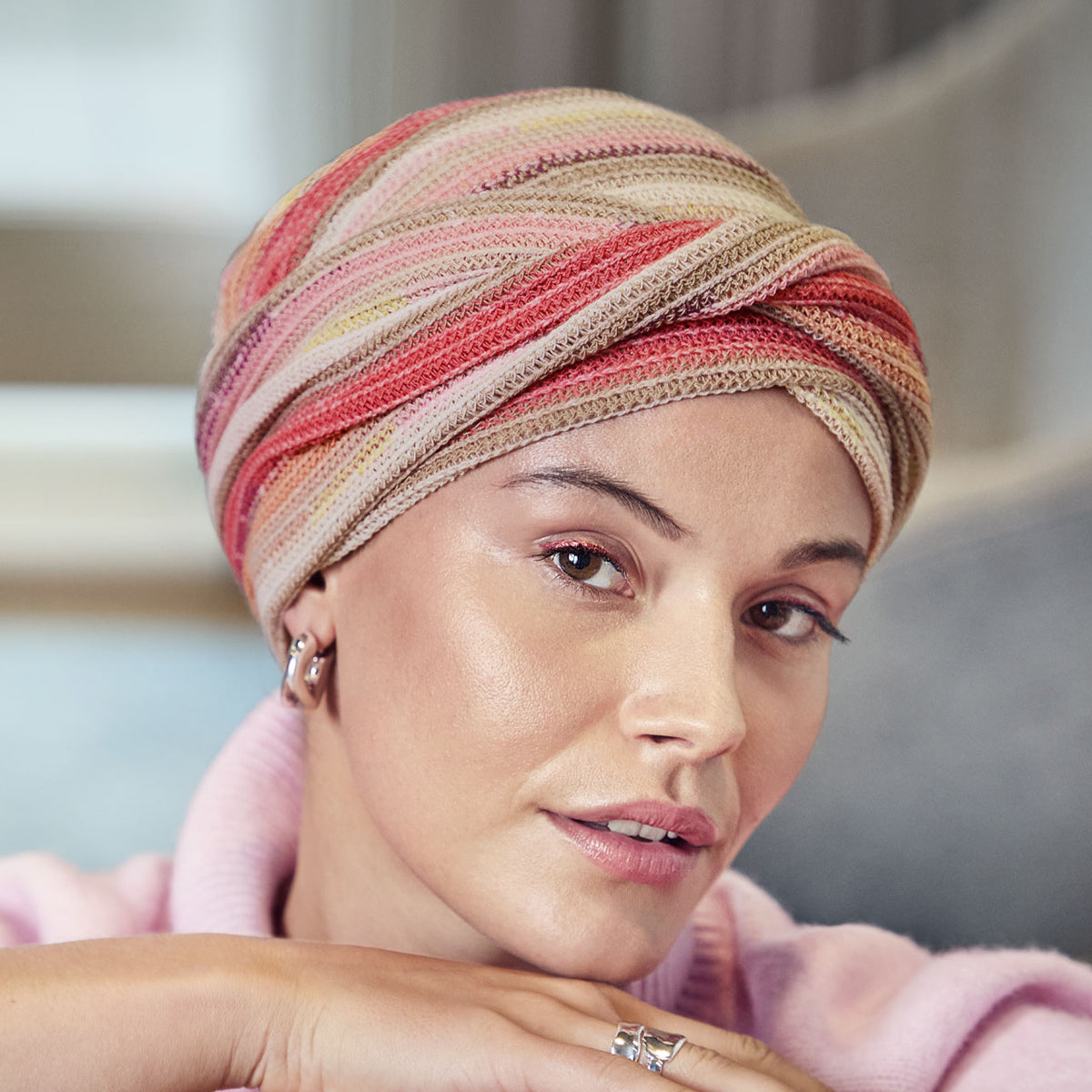 HocZoya - V Turban 4153 Pink Autumn Stripes