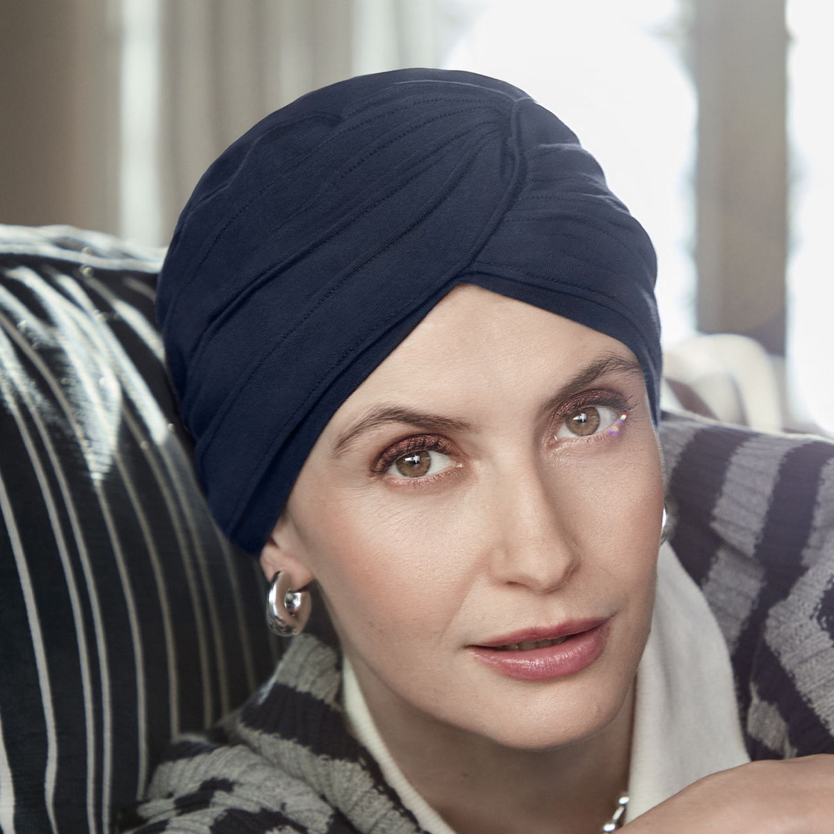 HocMisa Turban 0655 Black Iris