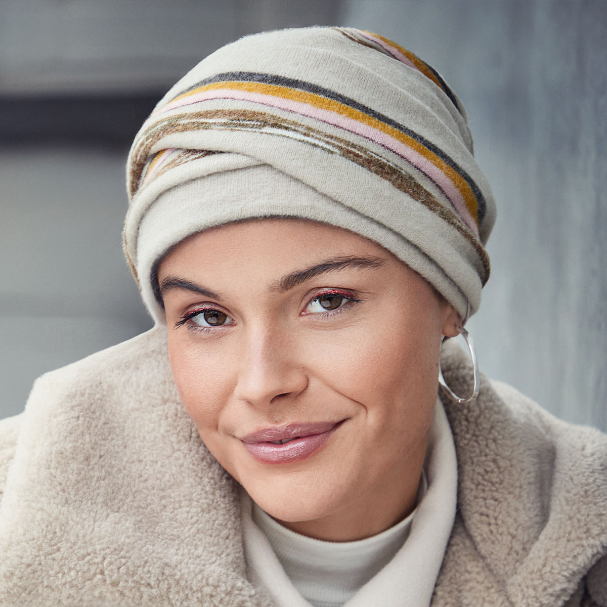 HocZoya - V Turban 4156 Beige w/Multi Stripes